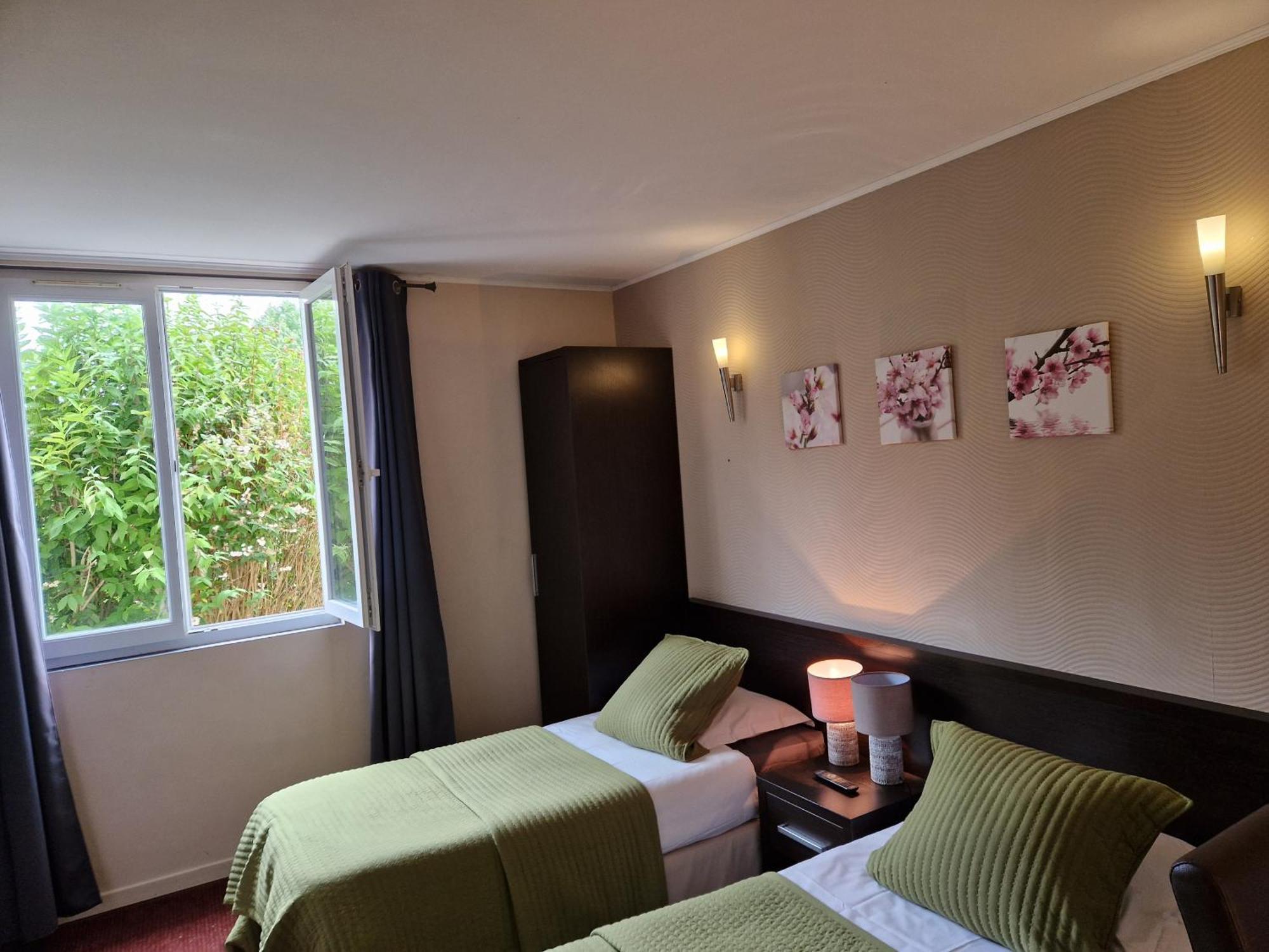 Hotel Bal Tournehem Экстерьер фото