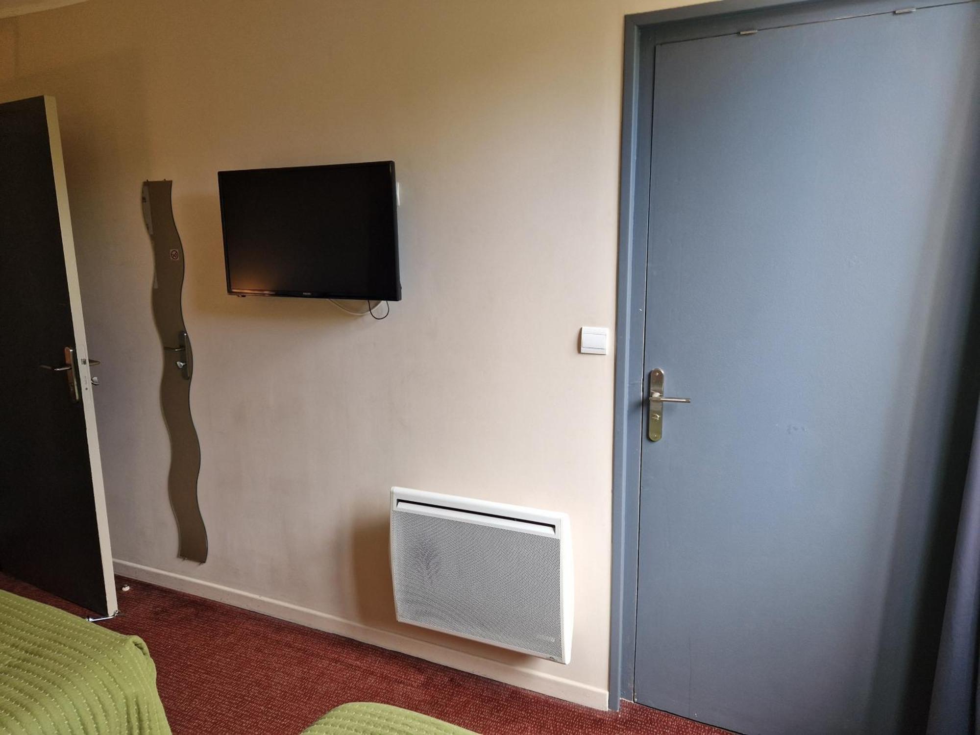 Hotel Bal Tournehem Экстерьер фото