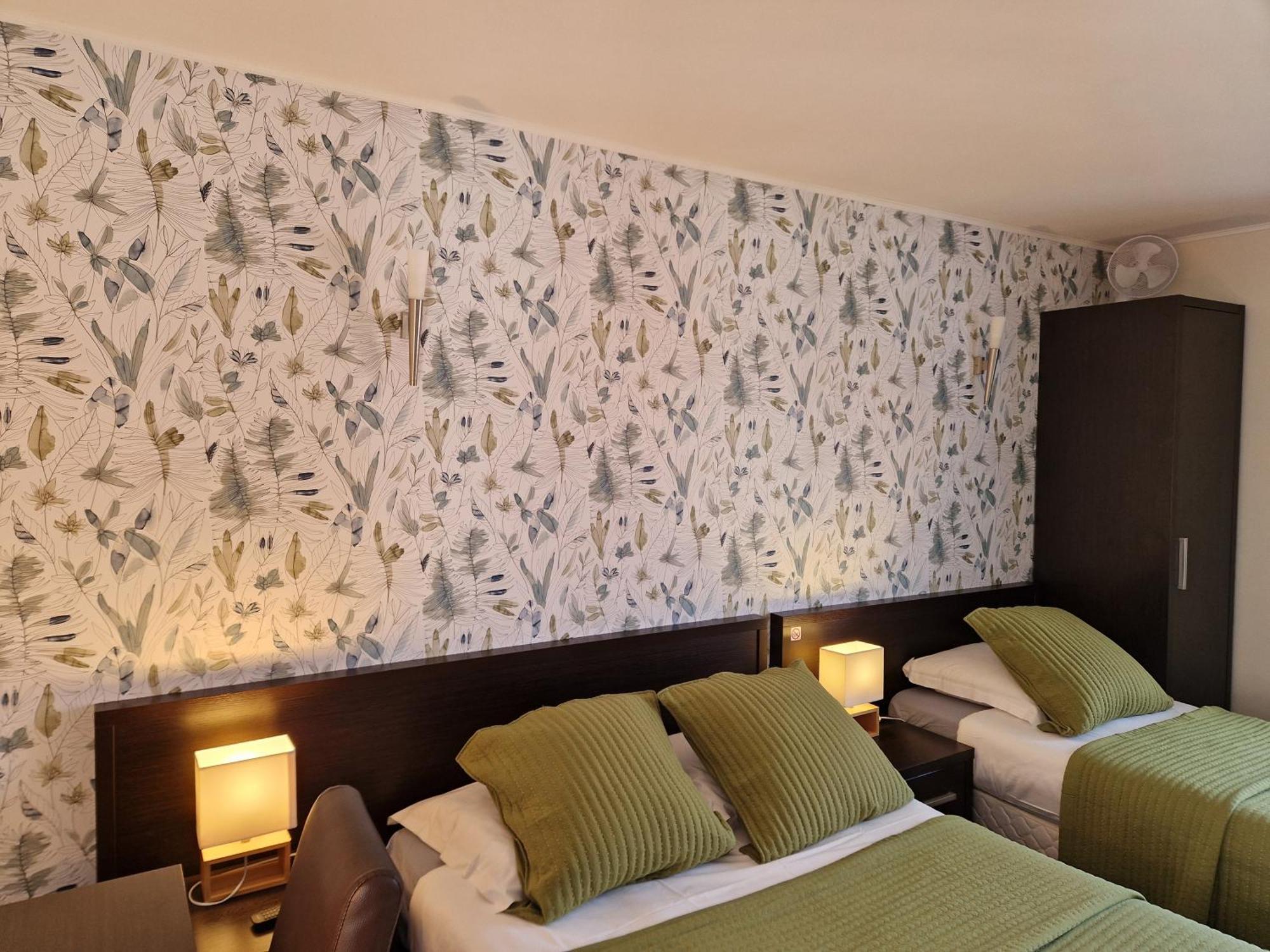 Hotel Bal Tournehem Экстерьер фото
