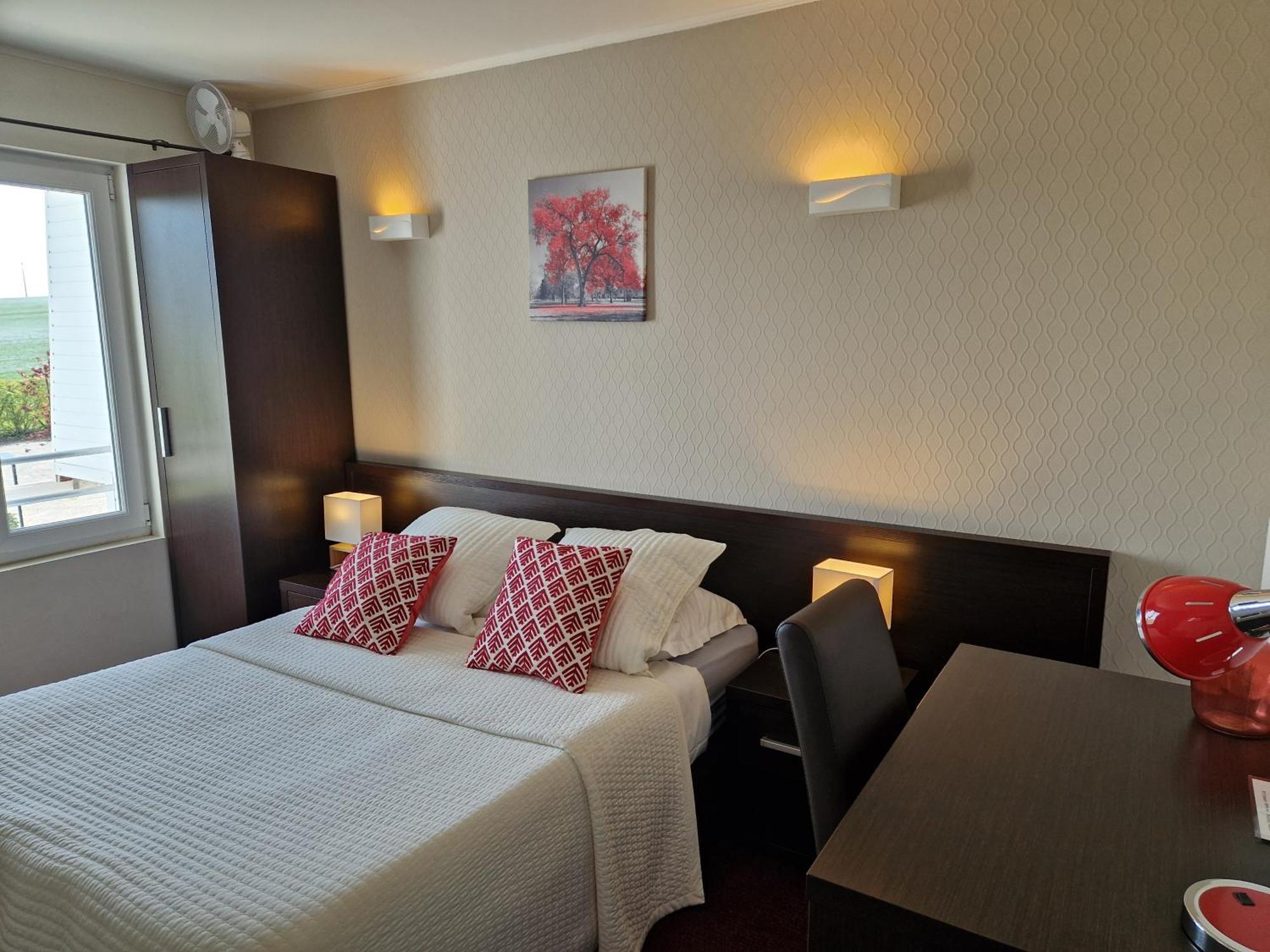 Hotel Bal Tournehem Экстерьер фото